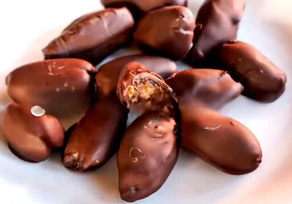 Chocolate Dates