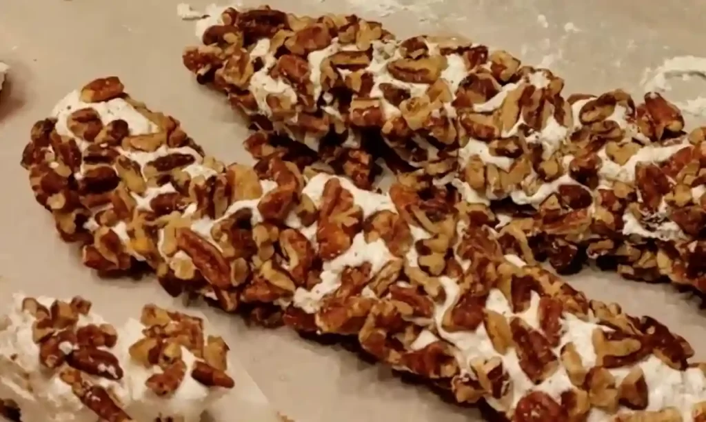 Old-Fashioned Pecan Logs