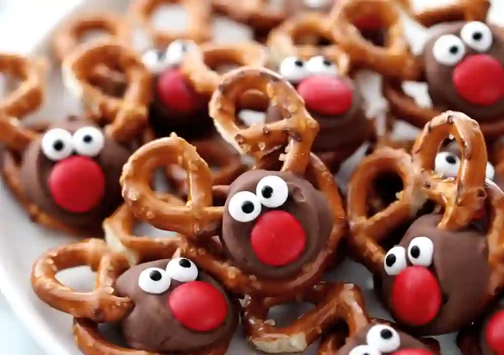 Reindeer Chocolate Pops